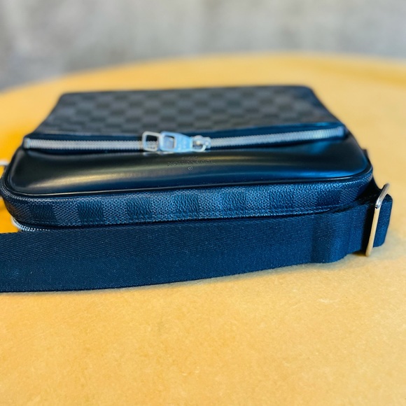 Authentic Louis Vuitton Crossbody - Picture 16 of 16